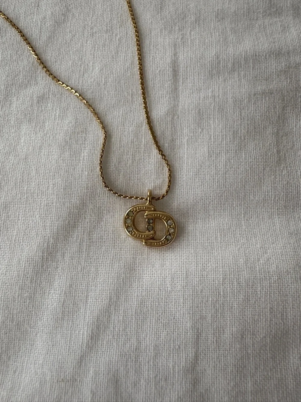 Authentic Christian Dior Gold Tone Rhinestone Chain Pendant Necklace - Picture 3 of 9